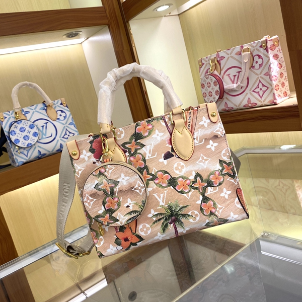 ルイヴィトンバッグ背面デザイン